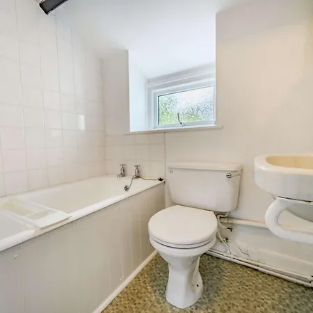 2 Bed In Borrowdale Sz302 *
