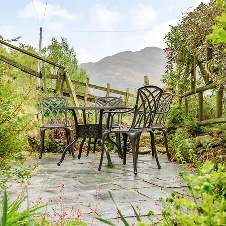 Holiday home 2 Bed In Borrowdale Sz302 *