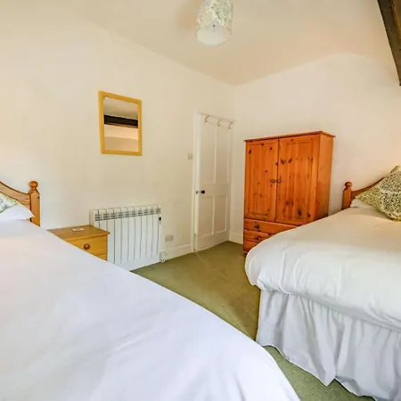 بيت للعطل 2 Bed In Keswick Oc-sz302 *